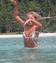Oops Nipple Blonde Teen