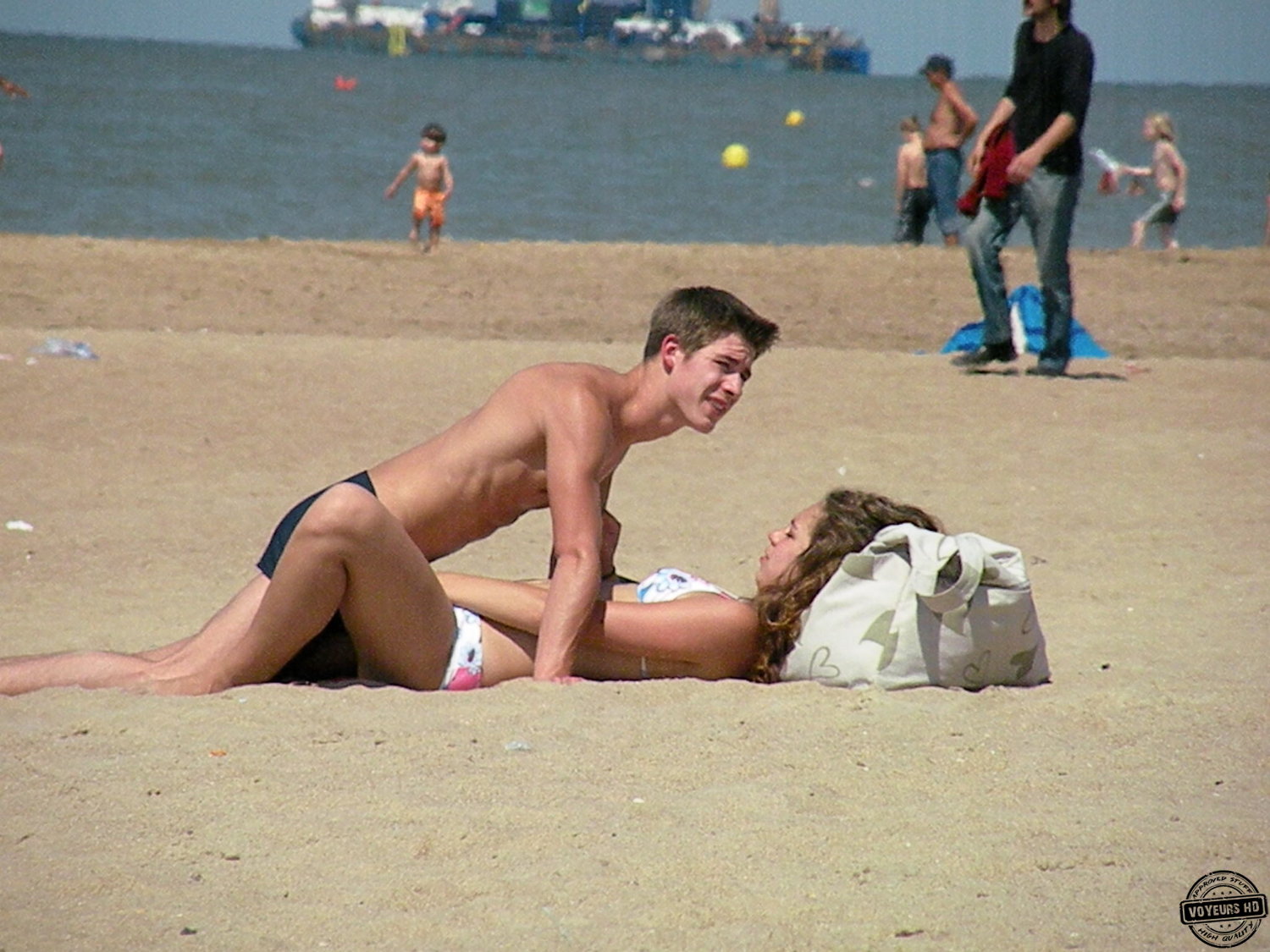 Young Couple Fuck at Beach