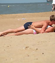 Young Couple Fuck at Beach
