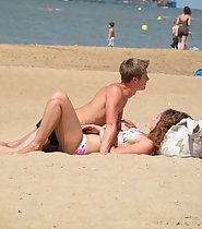 Young Couple Fuck at Beach