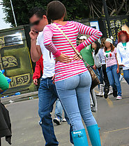 Hot Teen Ass in Jeans