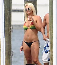 Brooke Hogan in Sexy Bikini