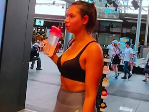 Fitness girl didn't change clothes after gym
