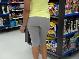 Firm buttocks in the supermarket
