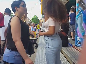 Curly girl got lovely booty in jeans
