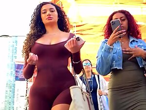 Sexy girl got insane curves in her bodysuit