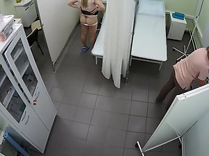 Hot blonde woman gets her ass shot on spy cam
