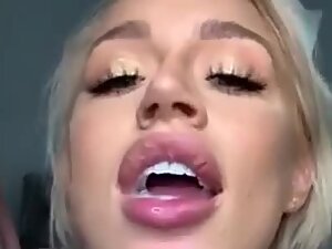 Blonde bimbo gives a lucky guy the best dick ride of his life