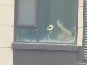 Watching her masturbate proves the need for teleports