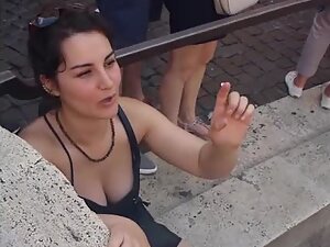 Juicy boobs look great in downblouse perspective