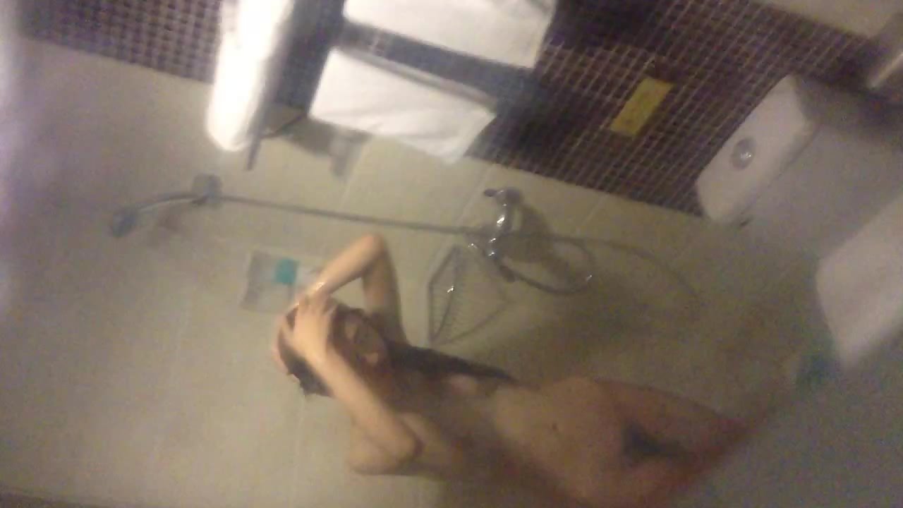 voyeur asian girl shower