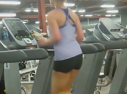Tight butts in the gym