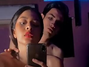 Long sex selfie with exotic girl in front of mirror