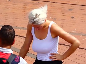 no bra in public