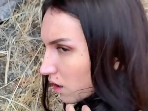 Influencer girlfriend fucked on top of the mountain