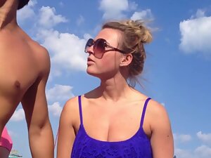 Asian guy's girlfriend got a nice cameltoe in bikini