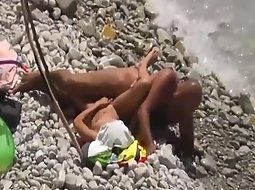 Beach sex so she can get an orgasm