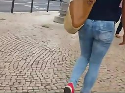Following a hot butt in jeans