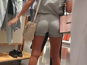 Epic round buttocks in tiny grey shorts